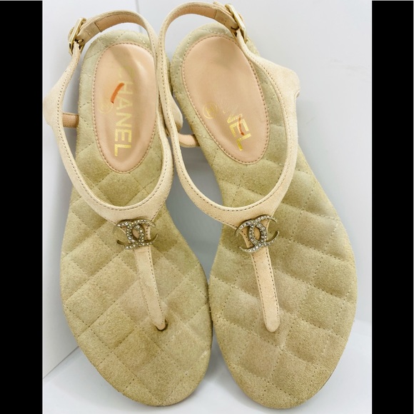 Chanel Quilted Thong Sandals - Picture 1 of 6